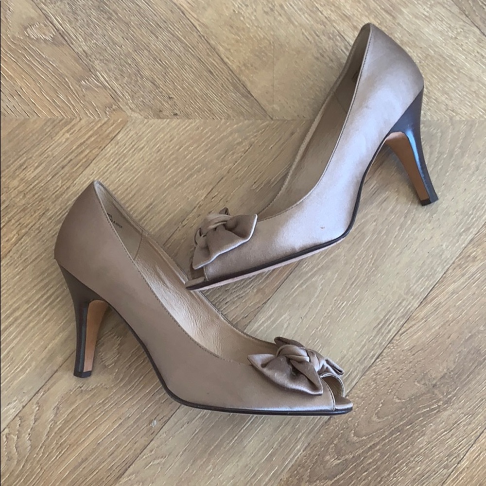 Nordstrom heels with bow